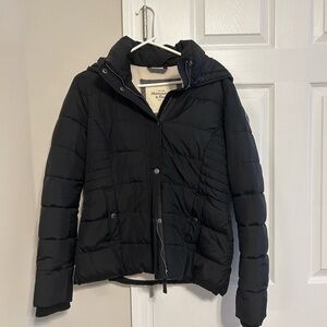 Cozy black abercrombie coat